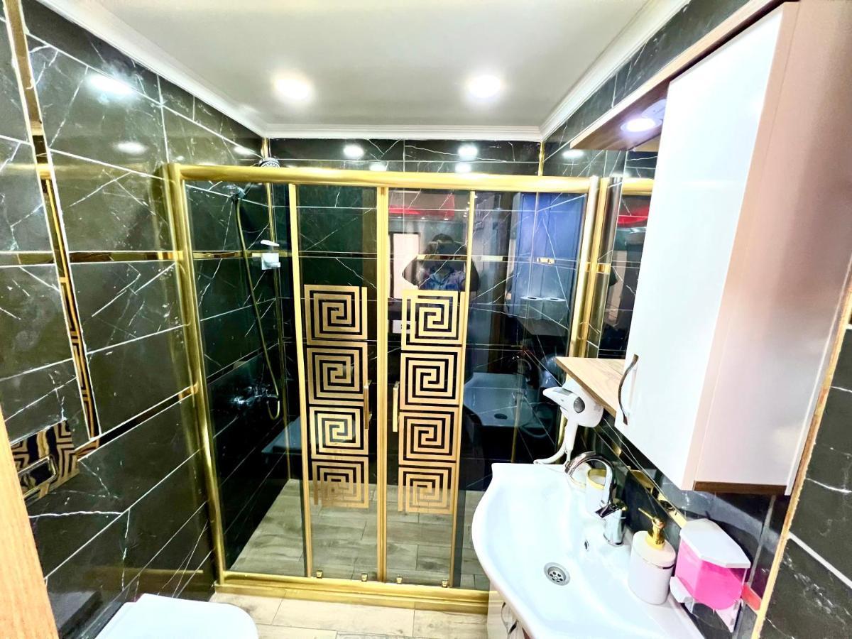 Levent Palace Otel Stdyo Provincia di Provincia di Istanbul Esterno foto